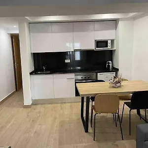 https://casa-ferrers-piso-4-fantastico-piso-reformado-en-el-centro.catalonia-hotels.com