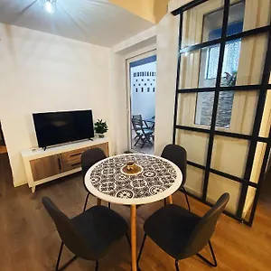 https://patio-port-serrallo.catalonia-hotels.com